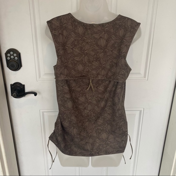 Merrell Top - Picture 7 of 10